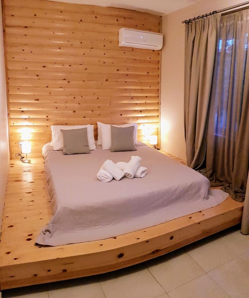 Anemos Hotel โปไลโครโน ภายนอก รูปภาพ