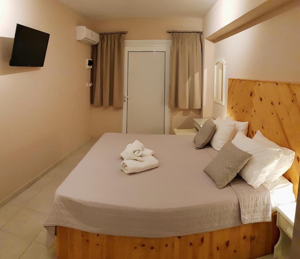 Anemos Hotel โปไลโครโน ภายนอก รูปภาพ