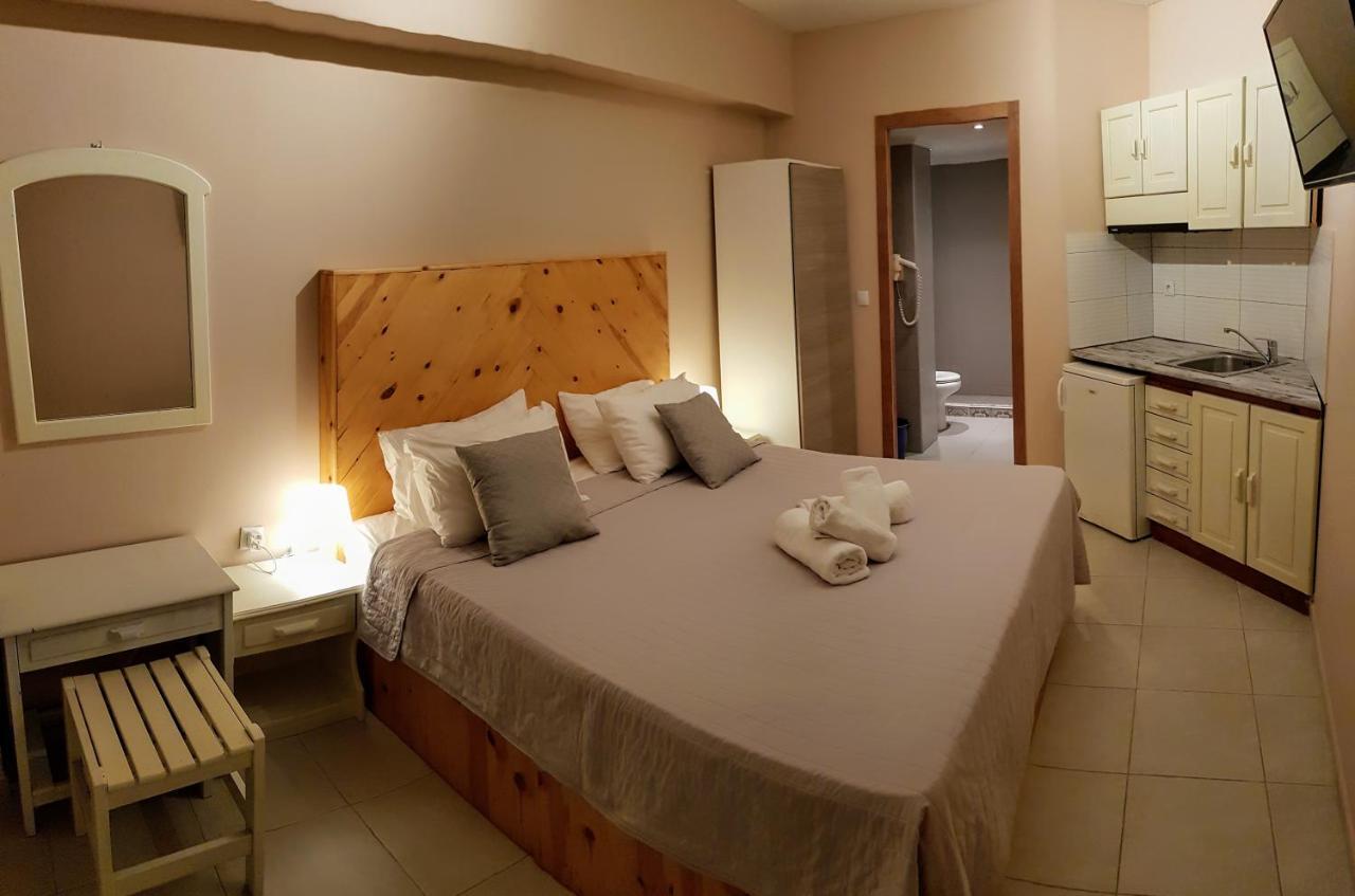 Anemos Hotel โปไลโครโน ภายนอก รูปภาพ